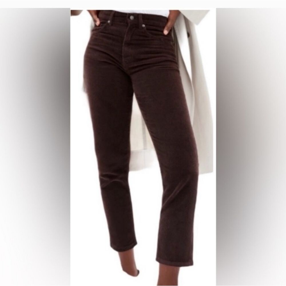 Everlane Baby Corduroy Cheeky Crop Pants in Brown